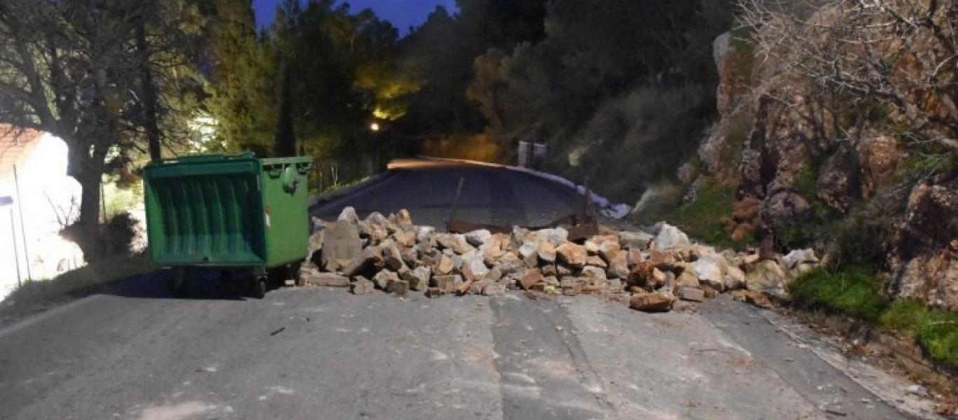 Εξέγερση των πολιτών στο Βροντάδο Χίου: Κτυπούν οι καμπάνες - Οι ιερείς καλούν σε αντίσταση - Τα πρώτα θύματα